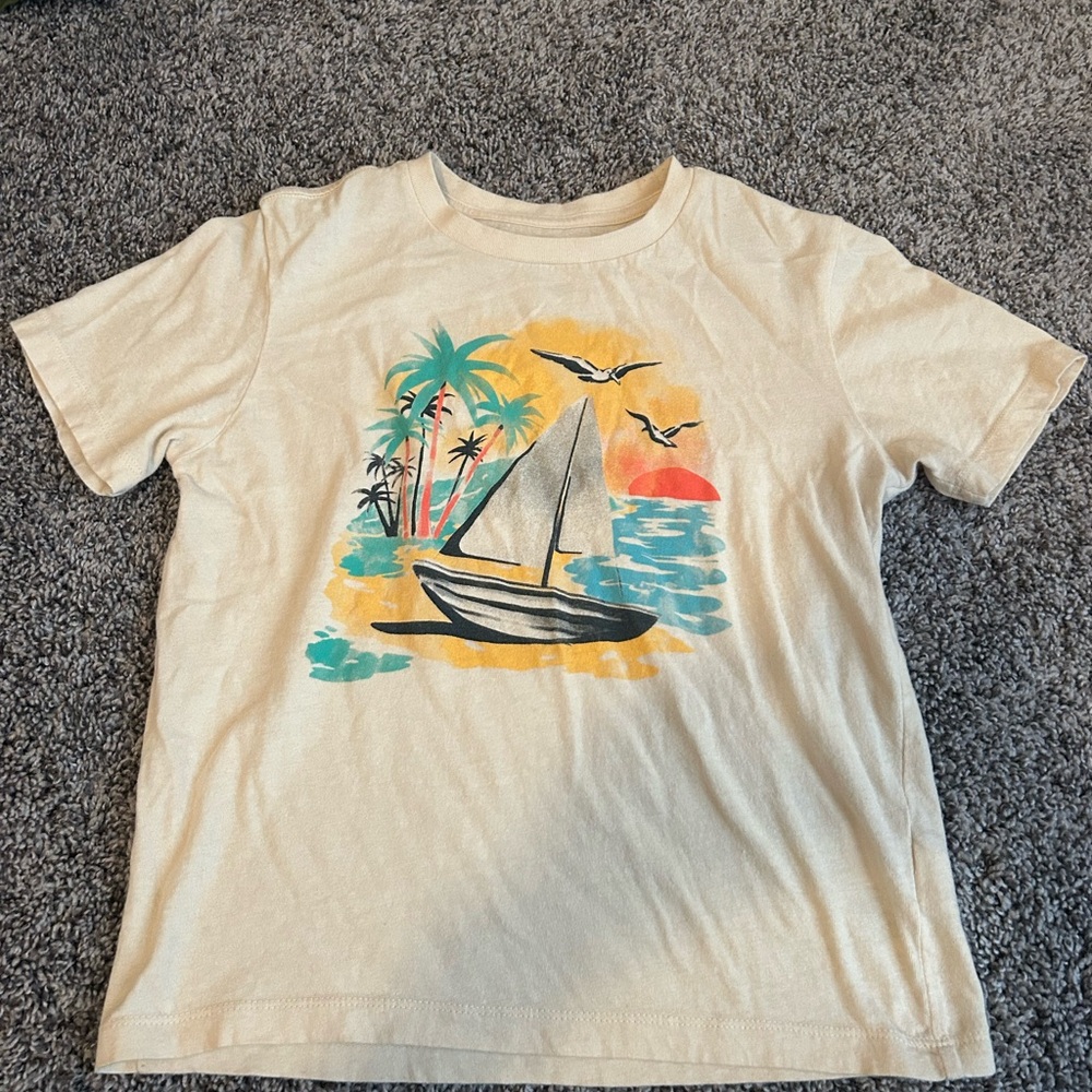 Old Navy Cream and Orange Short Sleeve Tee boys size 8